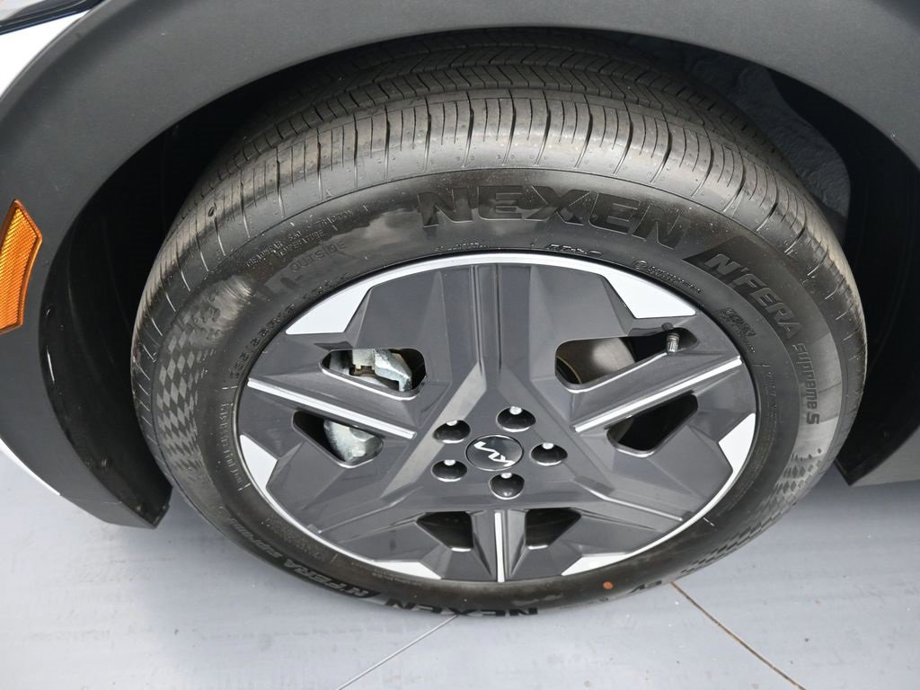 New 2025 Kia EV6 Light image 14