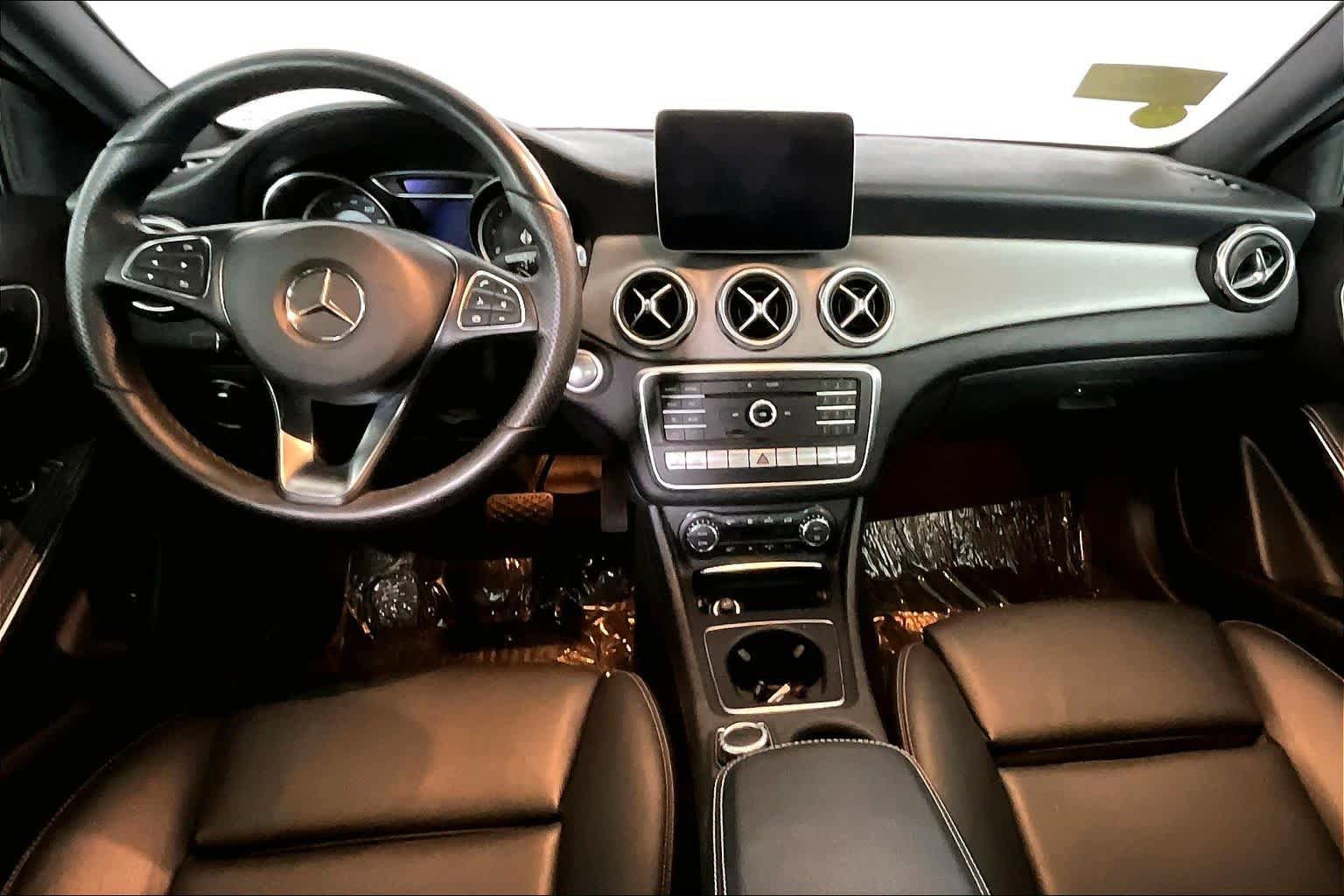 Used 2019 Mercedes-Benz GLA 250 4MATIC image 16