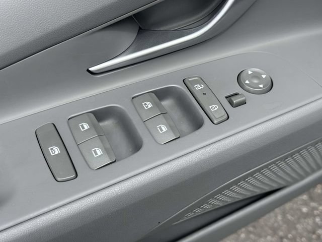 Used 2026 Hyundai Elantra SEL Sport Premium FWD image 20