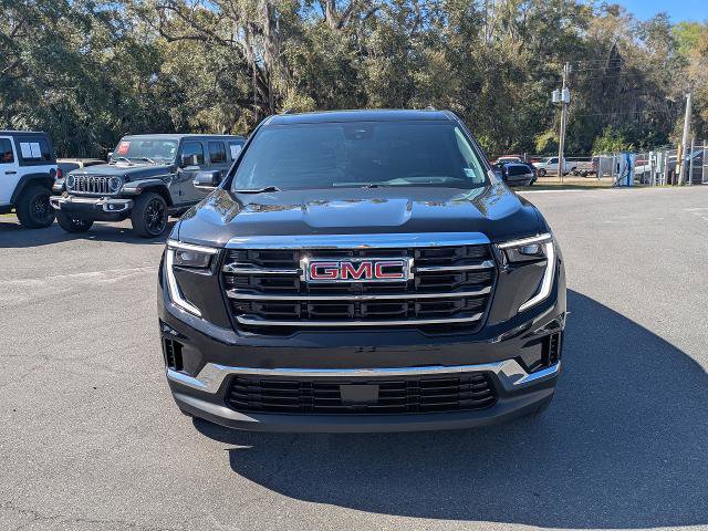 Used 2025 GMC Acadia Elevation image 3