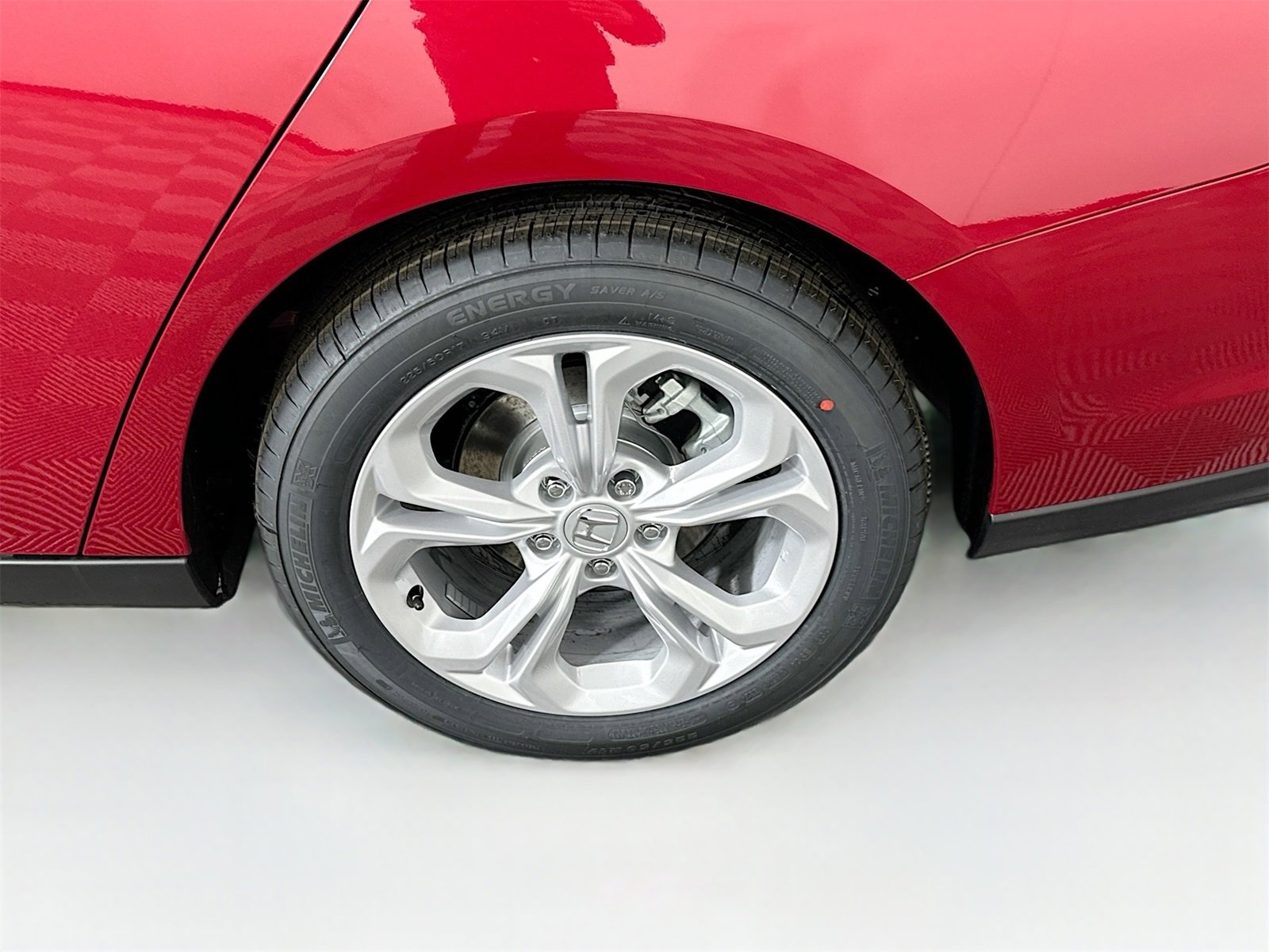 Used 2025 Honda Accord LX image 14