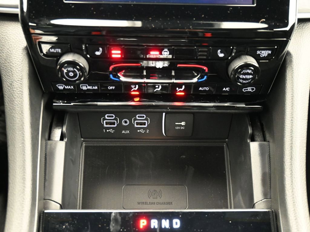 New 2025 Jeep Grand Cherokee L Altitude image 25