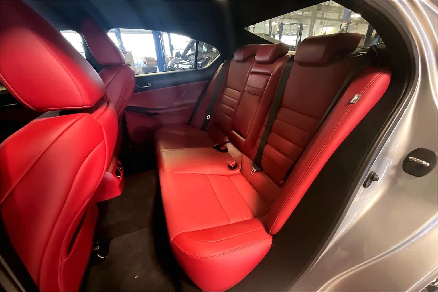 Used 2023 Lexus IS 350 F Sport w/ Navigation Package image 19
