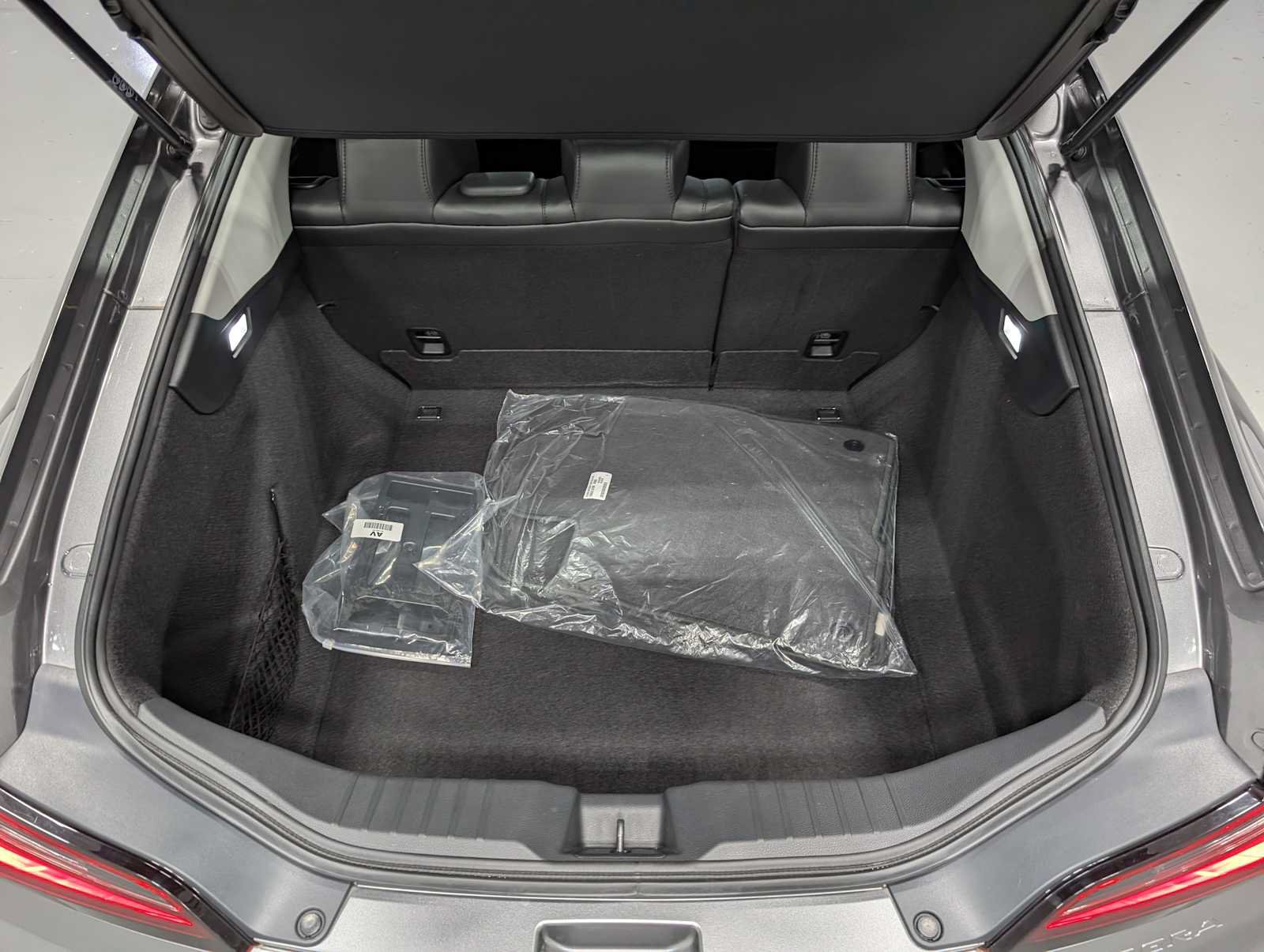 Certified 2025 Acura Integra FWD image 39