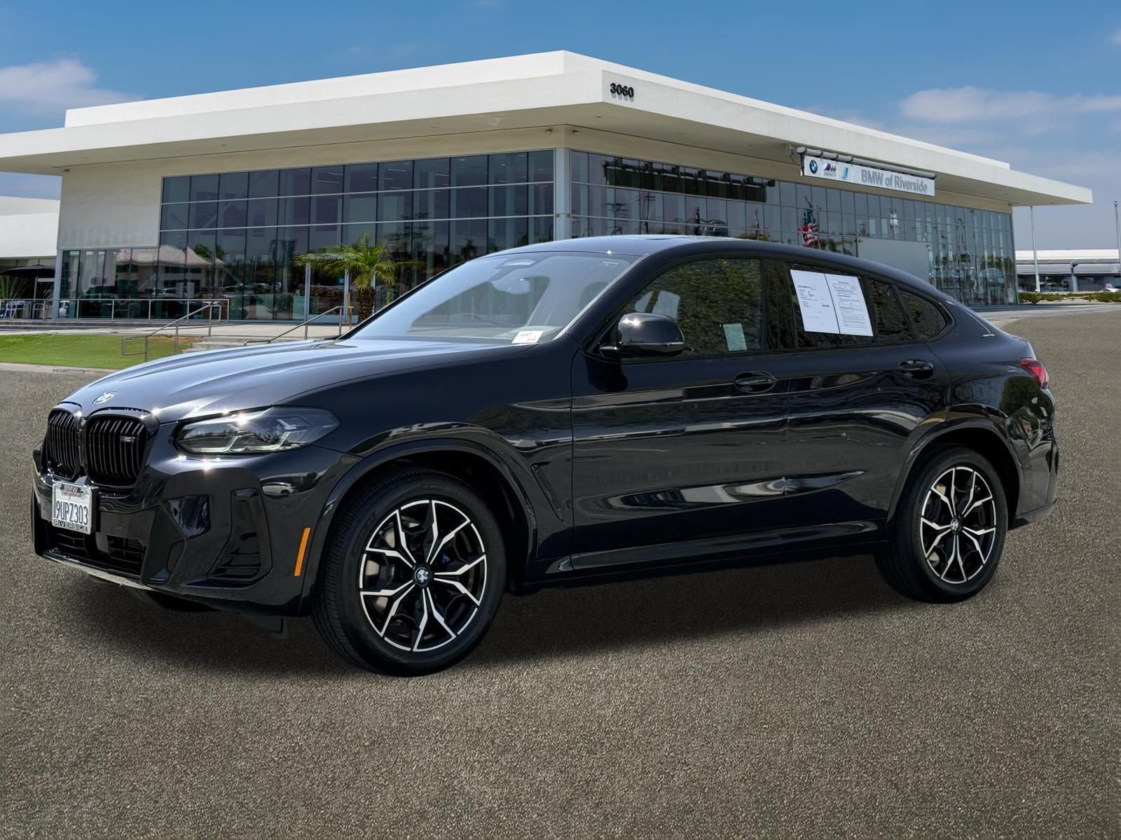 Used 2025 BMW X4 M40i AWD/4WD image 5