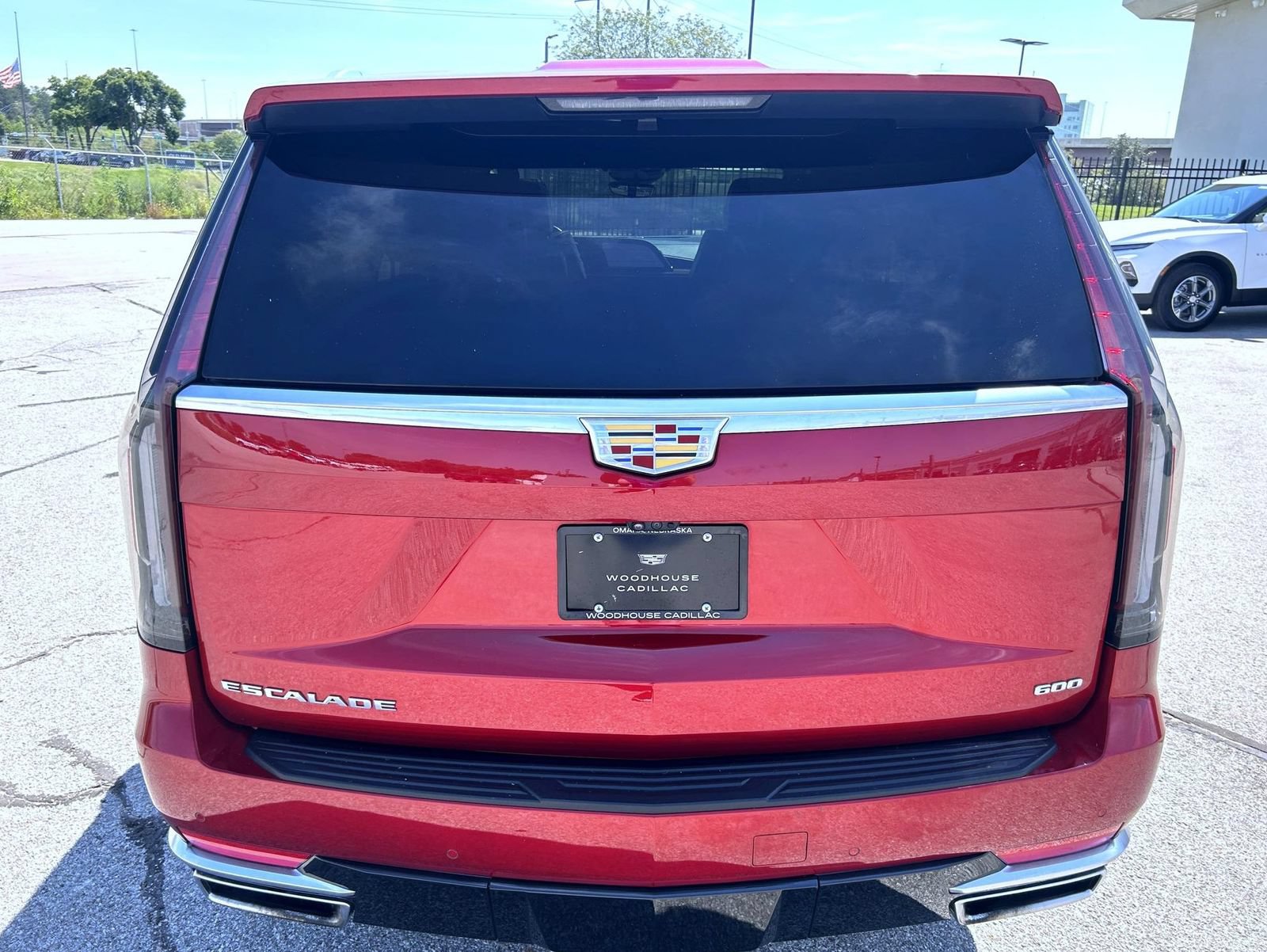 Certified 2024 Cadillac Escalade Premium Luxury w/ Performance Package AWD/4WD image 16