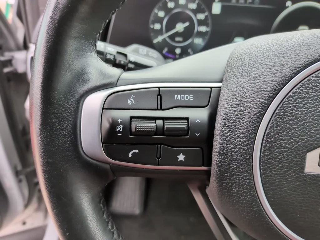 Used 2023 Kia Sportage SX image 24