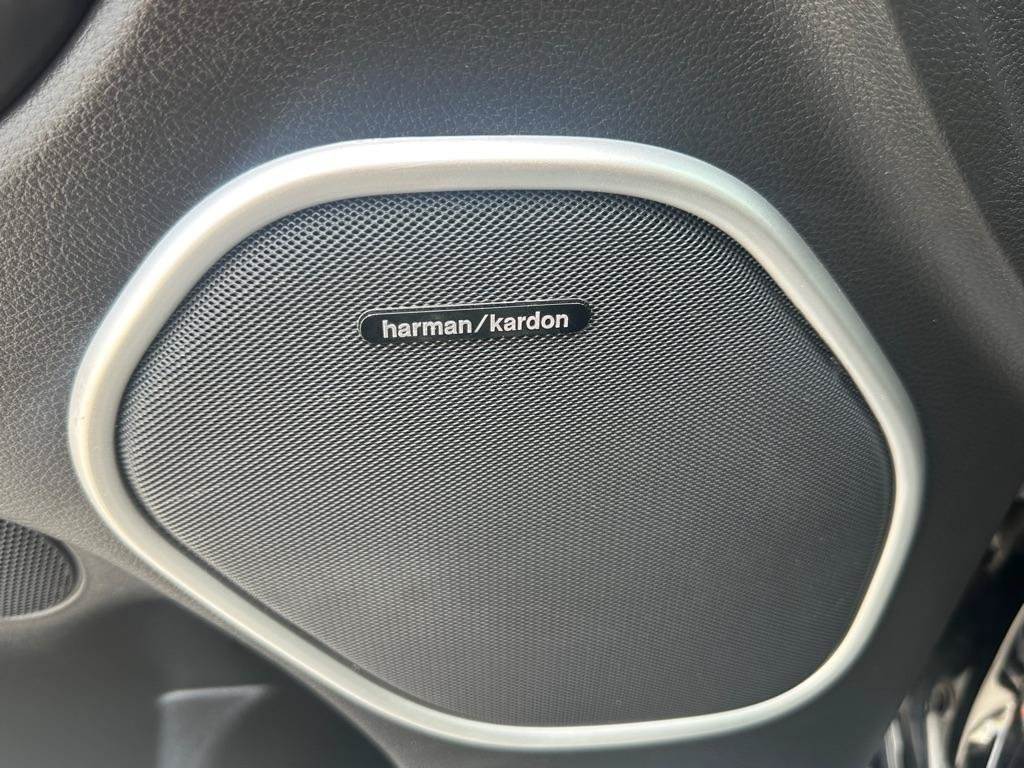Used 2019 Jeep Grand Cherokee Summit w/ Platinum Series Group AWD/4WD image 16