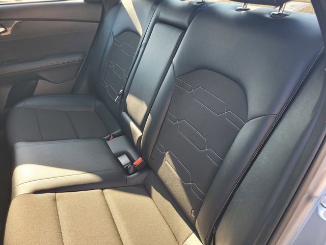 Used 2023 Kia Forte GT-Line w/ GT-Line Premium Package image 13