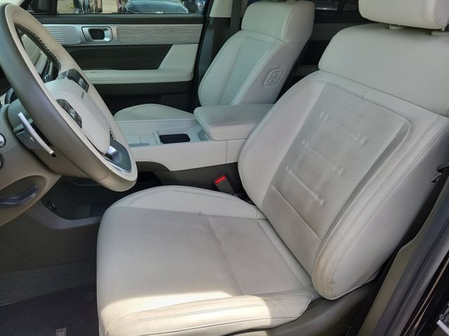 Used 2025 Hyundai Santa Fe Calligraphy AWD/4WD image 13