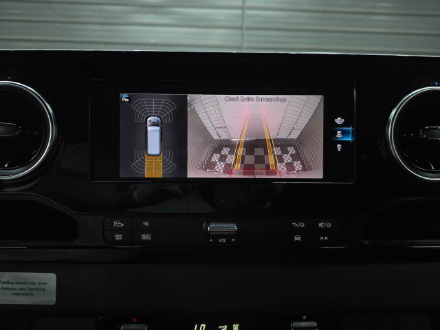 Used 2023 Mercedes-Benz Sprinter 3500 image 27