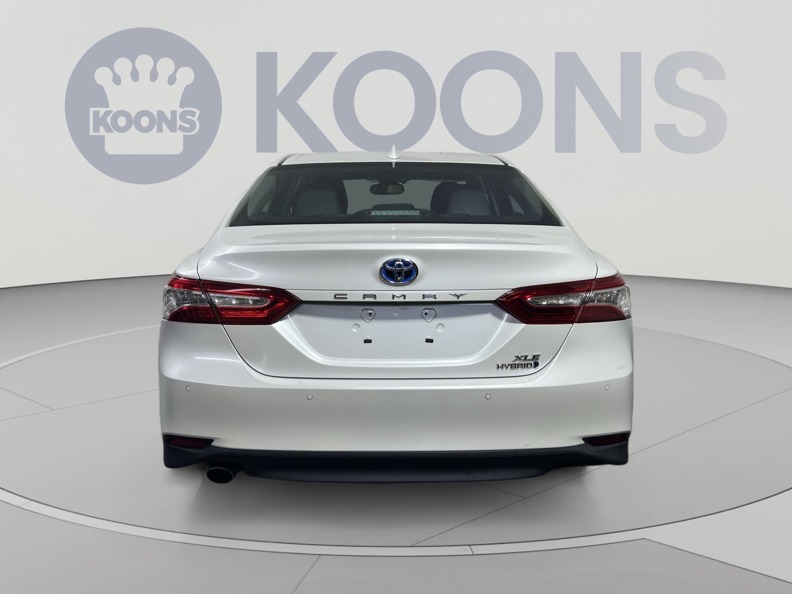 Used 2018 Toyota Camry XLE w/ Audio Package FWD image 5