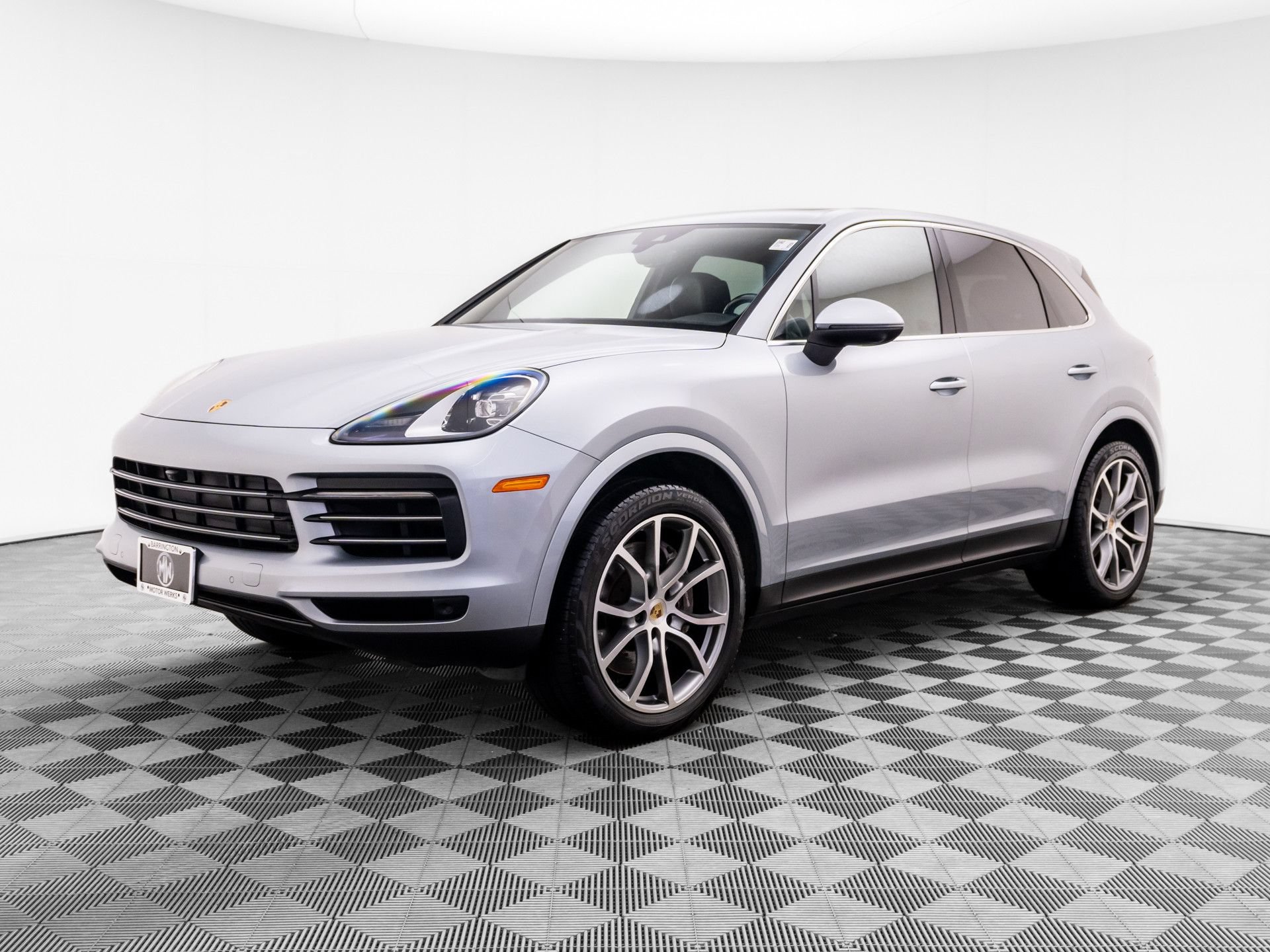 Certified 2023 Porsche Cayenne AWD/4WD image 1