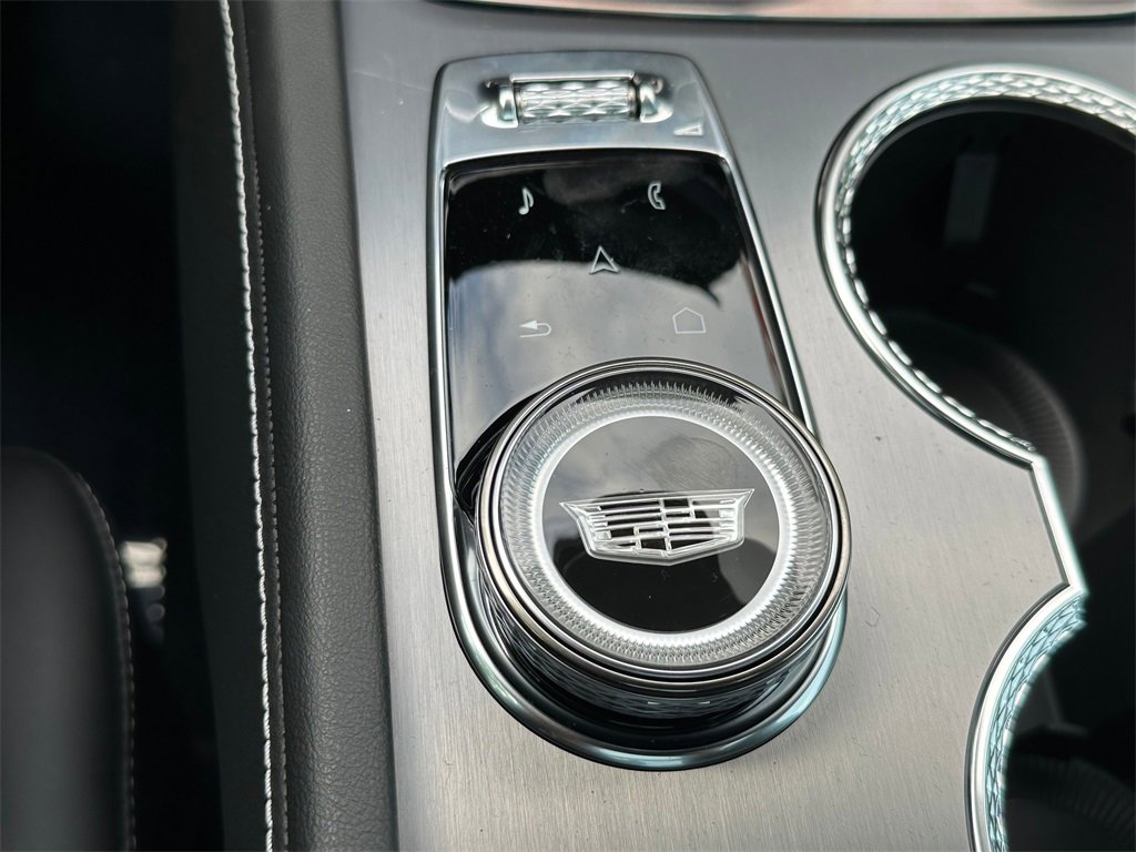 New 2026 Cadillac Vistiq Sport image 31