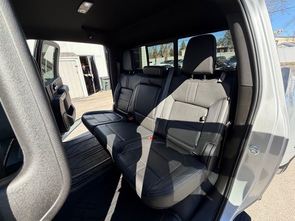 Used 2021 Chevrolet Silverado 3500 High Country image 7