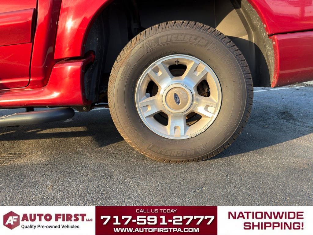 Used 2004 Ford Explorer Sport Trac XLS AWD/4WD image 29