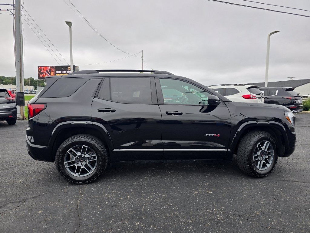 Used 2026 GMC Terrain AT4 AWD/4WD image 9