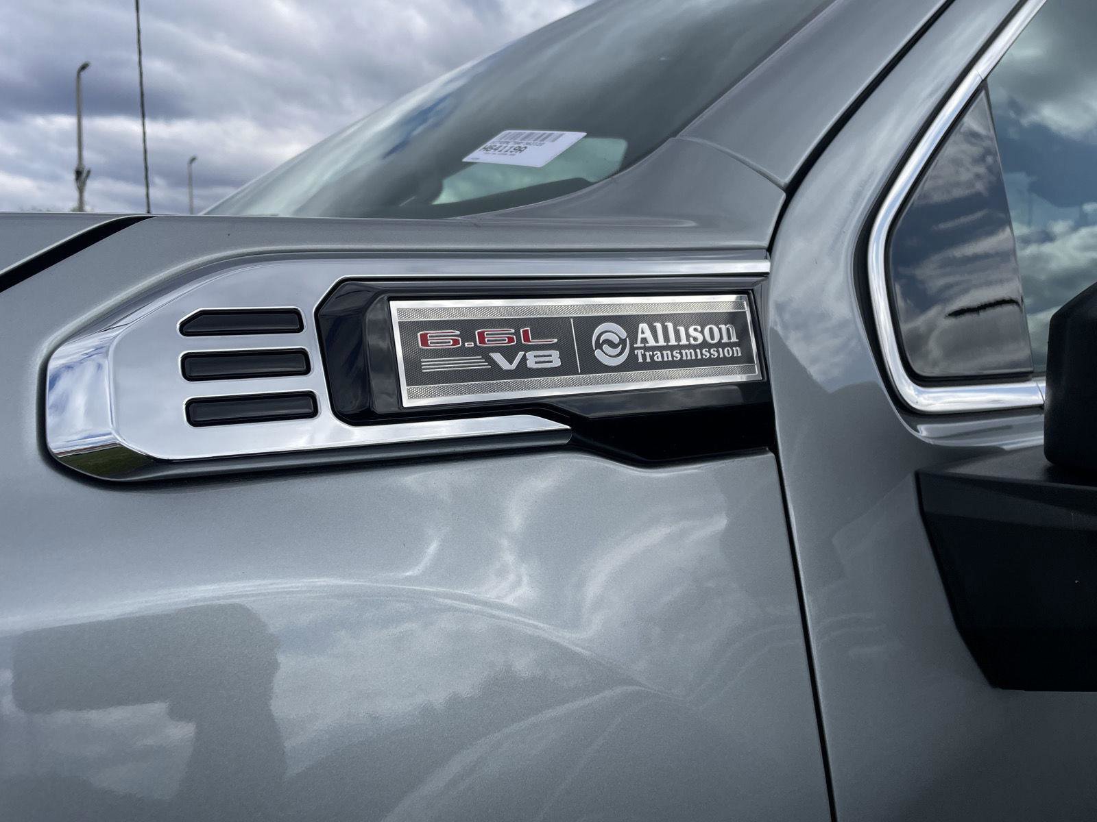 Used 2024 GMC Sierra 2500 SLE w/ SLE Value Package; AWD/4WD image 4