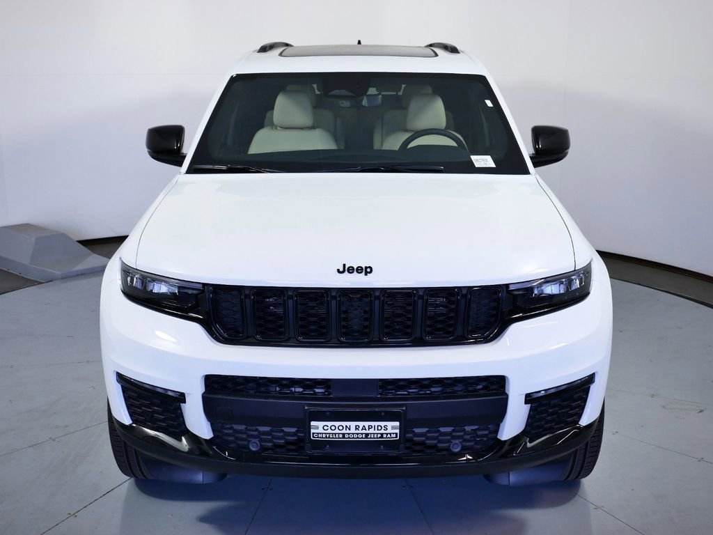 Certified 2025 Jeep Grand Cherokee L Limited w/ Luxury Tech Group II image 20