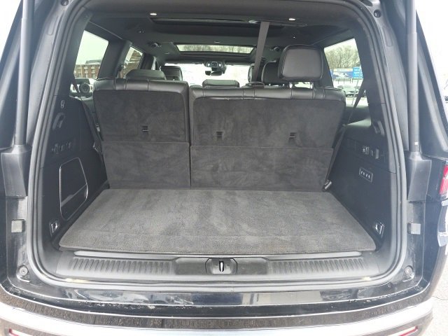 Used 2022 Jeep Wagoneer Series III w/ Premium Group I image 18