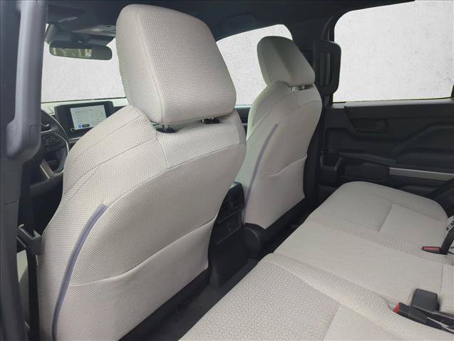 Certified 2025 Toyota 4Runner SR5 AWD/4WD image 21