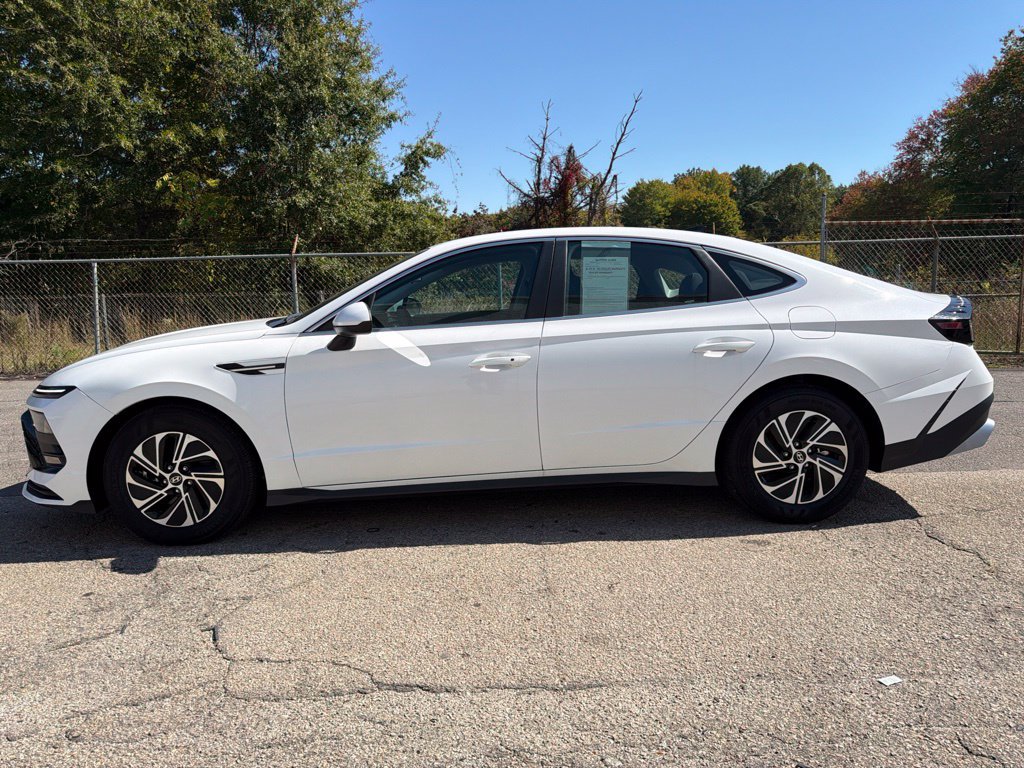 Used 2026 Hyundai Sonata Blue FWD image 5