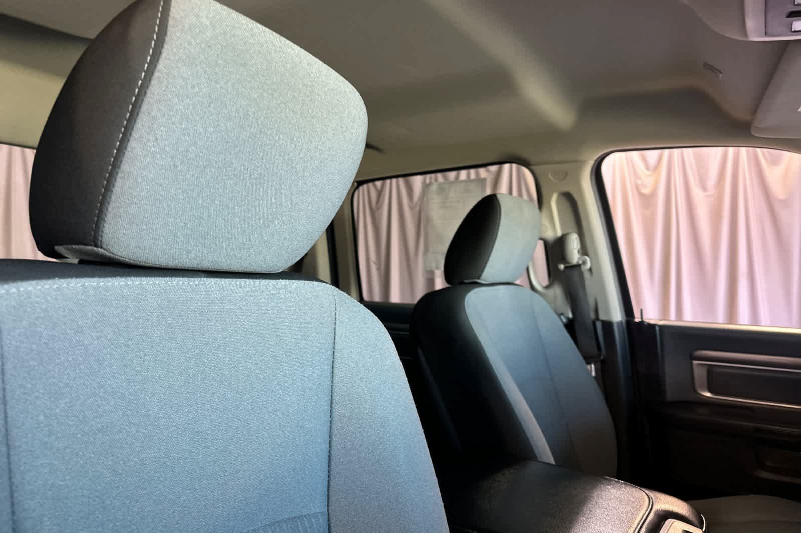 Used 2021 RAM 1500 Classic SLT AWD/4WD image 19