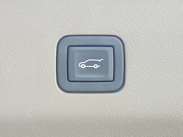 Used 2023 GMC Yukon Denali AWD/4WD image 56