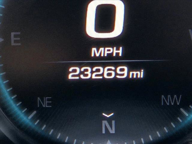 Used 2018 Chevrolet Camaro ZL1 RWD image 17