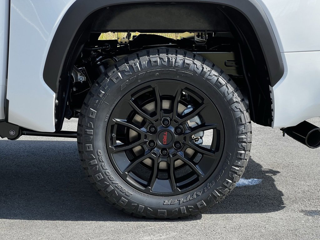 New 2026 Toyota Tundra SR5 w/ SR5 Convenience Package image 39