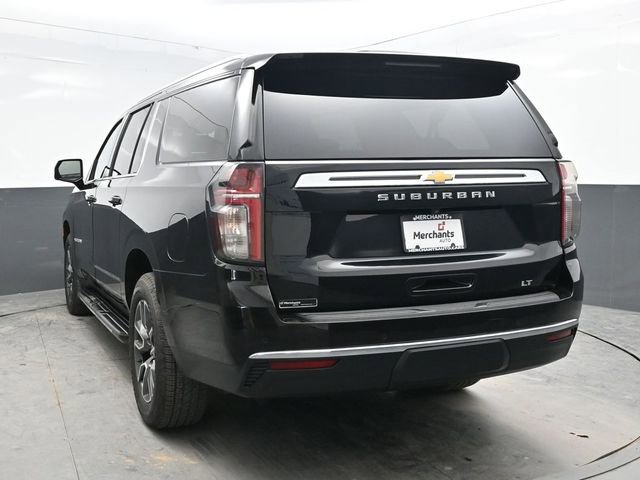 Used 2021 Chevrolet Suburban LT w/ Luxury Package image 5