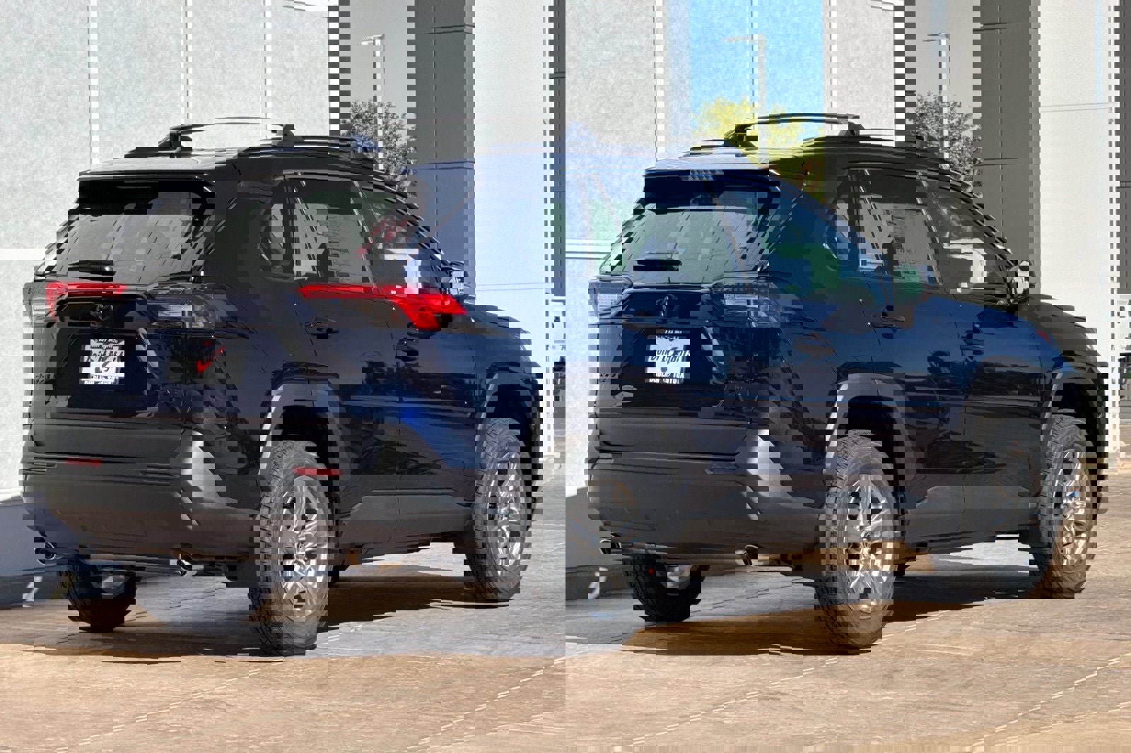 New 2025 Toyota RAV4 XLE image 4