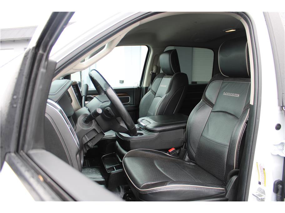 Used 2024 RAM 5500 Laramie image 8