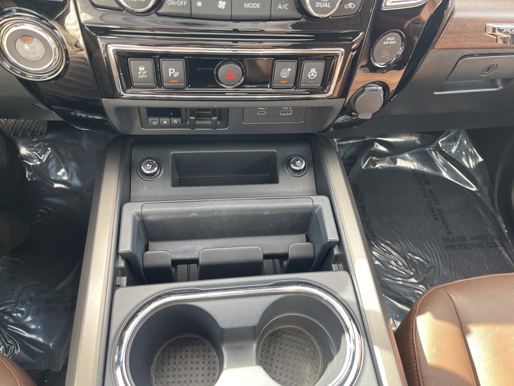 Used 2023 Nissan Titan Platinum Reserve w/ Moonroof Package image 15