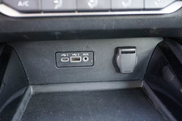 Used 2024 Nissan Altima 2.5 SV FWD image 23