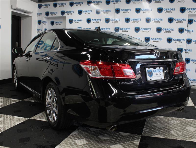 Used 2010 Lexus ES 350 FWD image 2