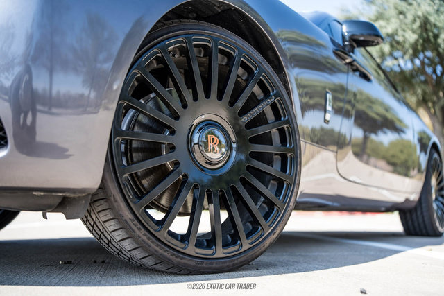 Used 2016 Rolls-Royce Wraith RWD image 99