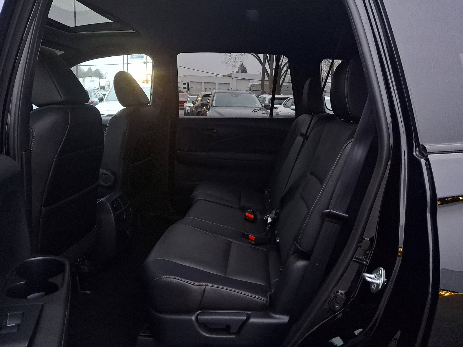 Used 2023 Honda Passport EX-L image 10