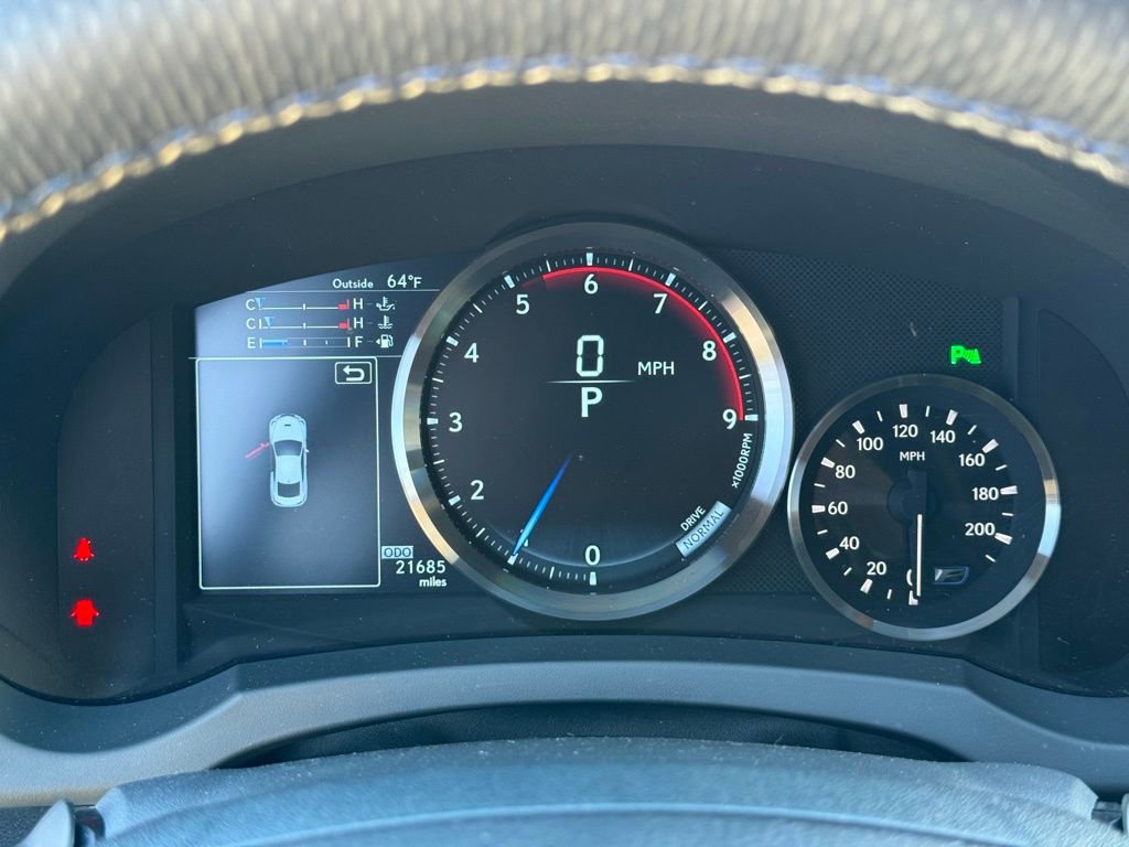 Used 2015 Lexus RC F w/ Premium Package image 12