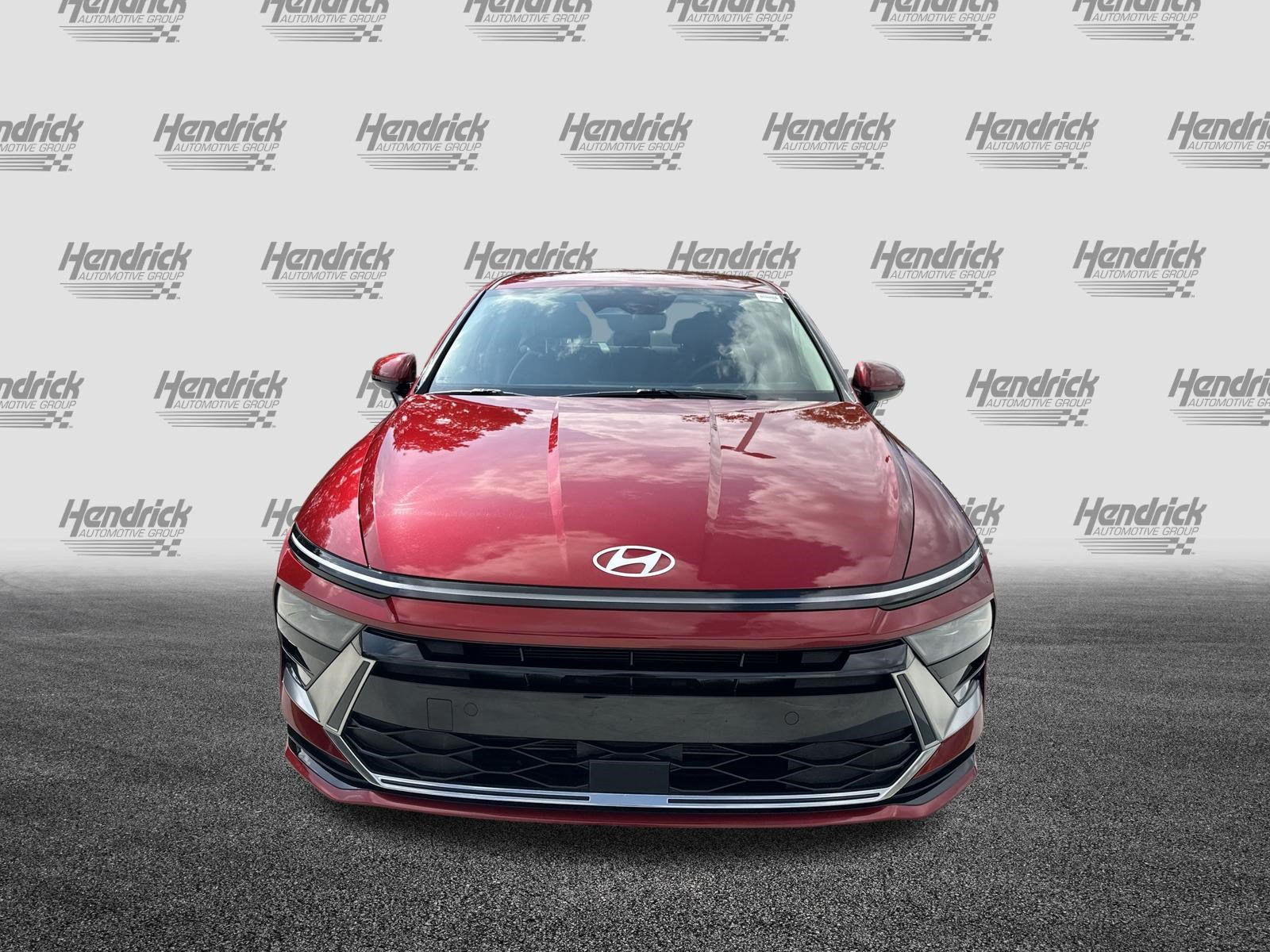 Used 2025 Hyundai Sonata SEL FWD image 3