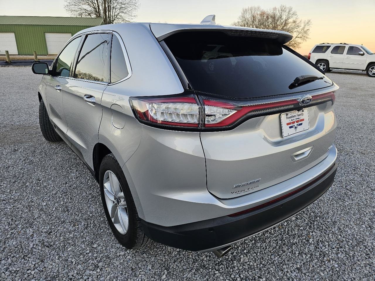 Used 2015 Ford Edge SEL w/ Equipment Group 201A image 6