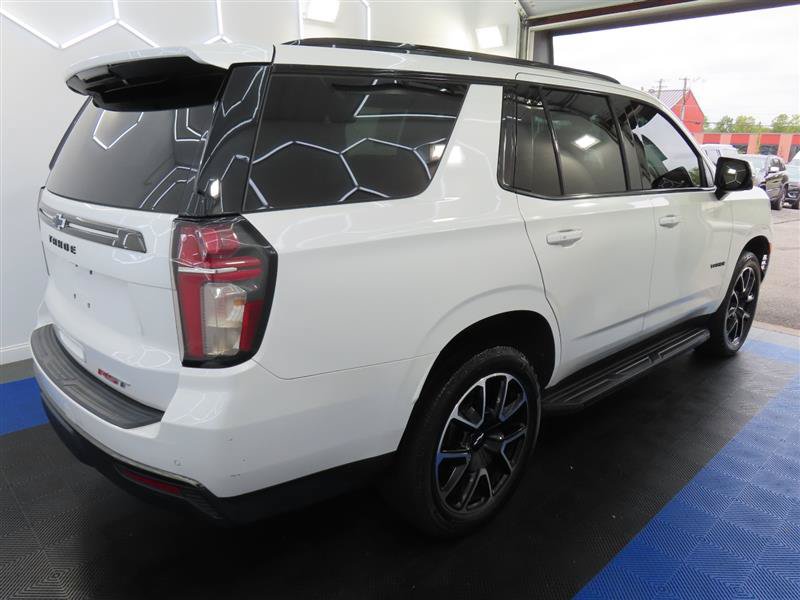 Used 2021 Chevrolet Tahoe RST w/ Luxury Package AWD/4WD image 16