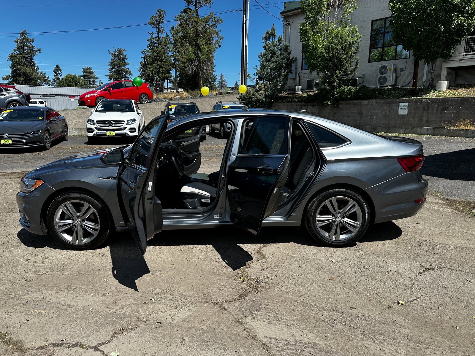 Used 2021 Volkswagen Jetta R-Line image 10