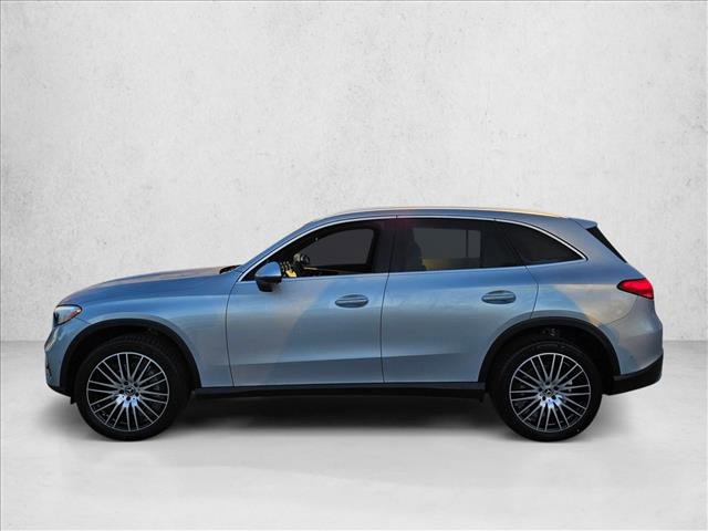 New 2026 Mercedes-Benz GLC 300 image 5