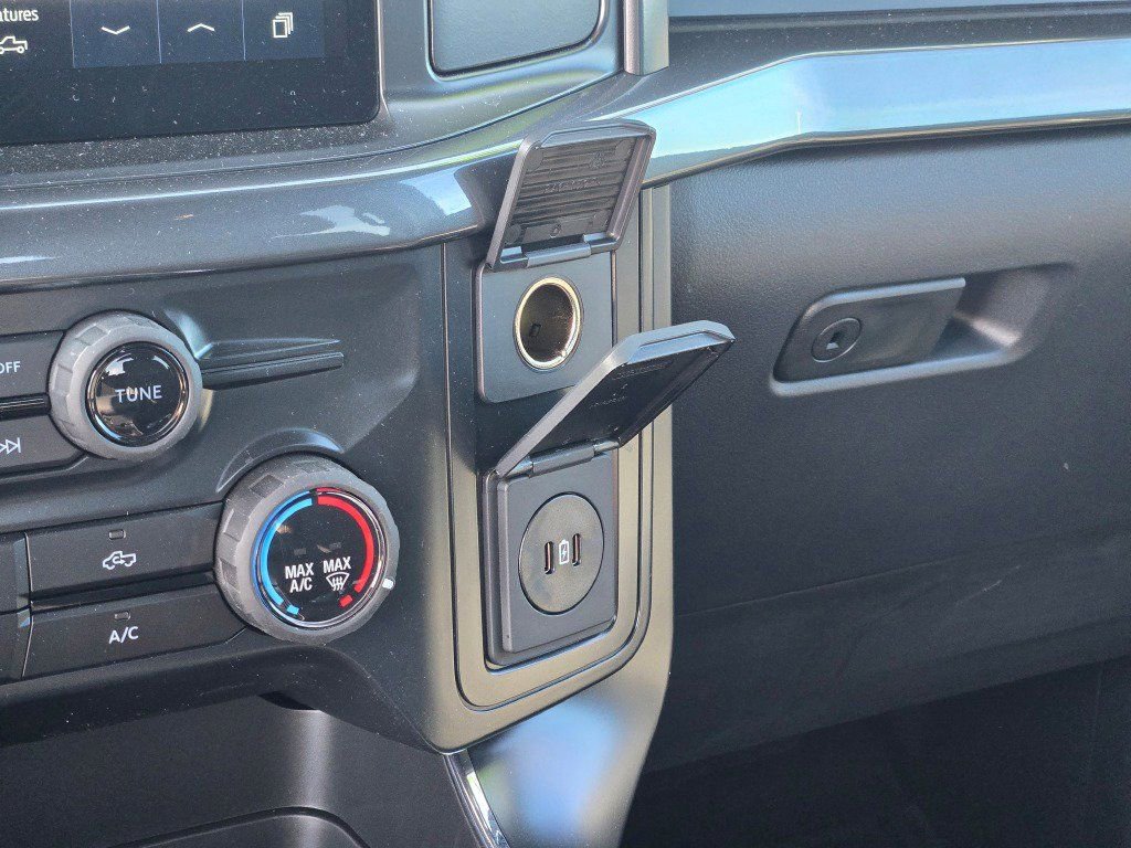 Used 2025 Ford F150 STX w/ Equipment Group 200A image 29
