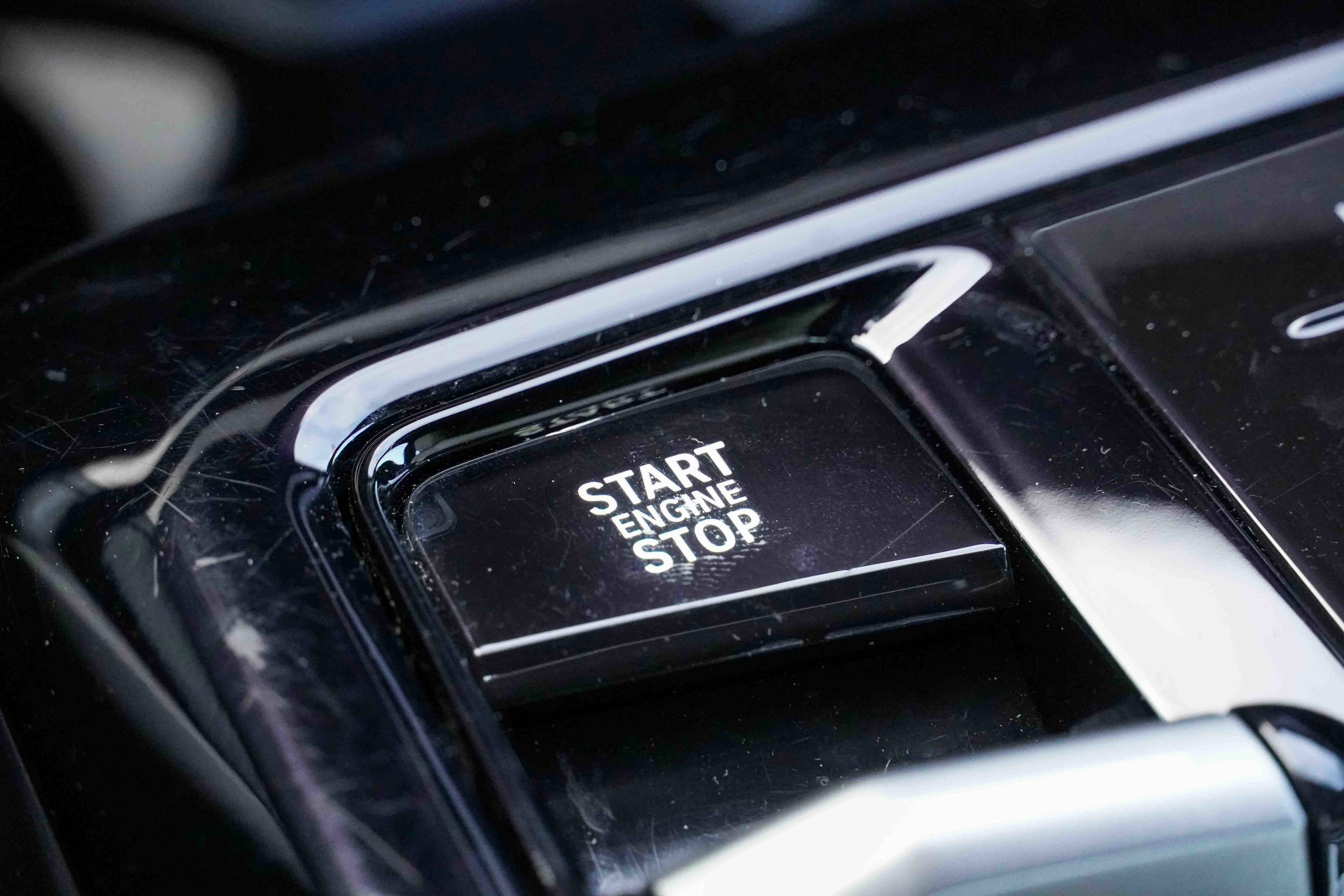 Certified 2025 BMW 530i xDrive image 19