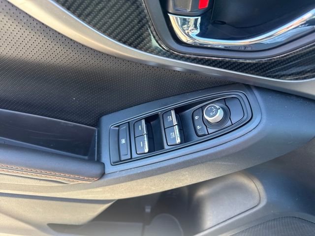 Used 2020 Subaru Crosstrek 2.0i Limited w/ Moonroof Package w/Navigation image 18