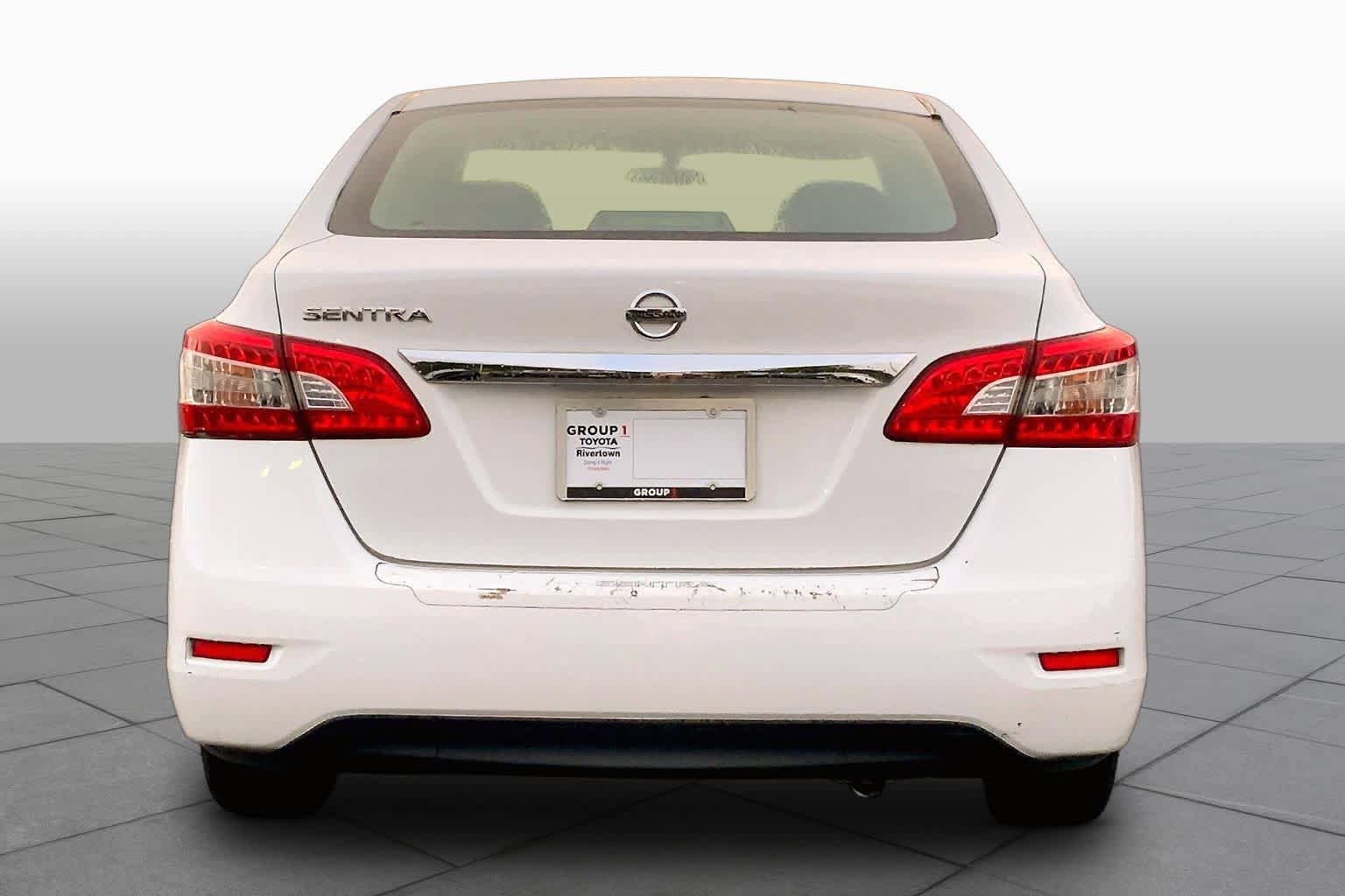 Used 2015 Nissan Sentra S w/ Protection Package FWD image 5