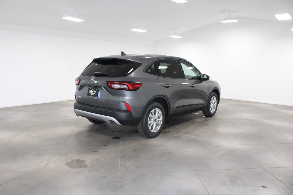 New 2026 Ford Escape Active image 8
