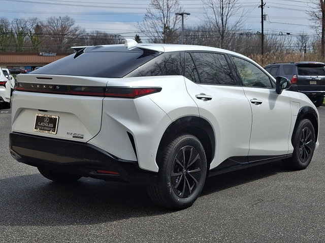 New 2026 Lexus RZ 450e AWD image 4